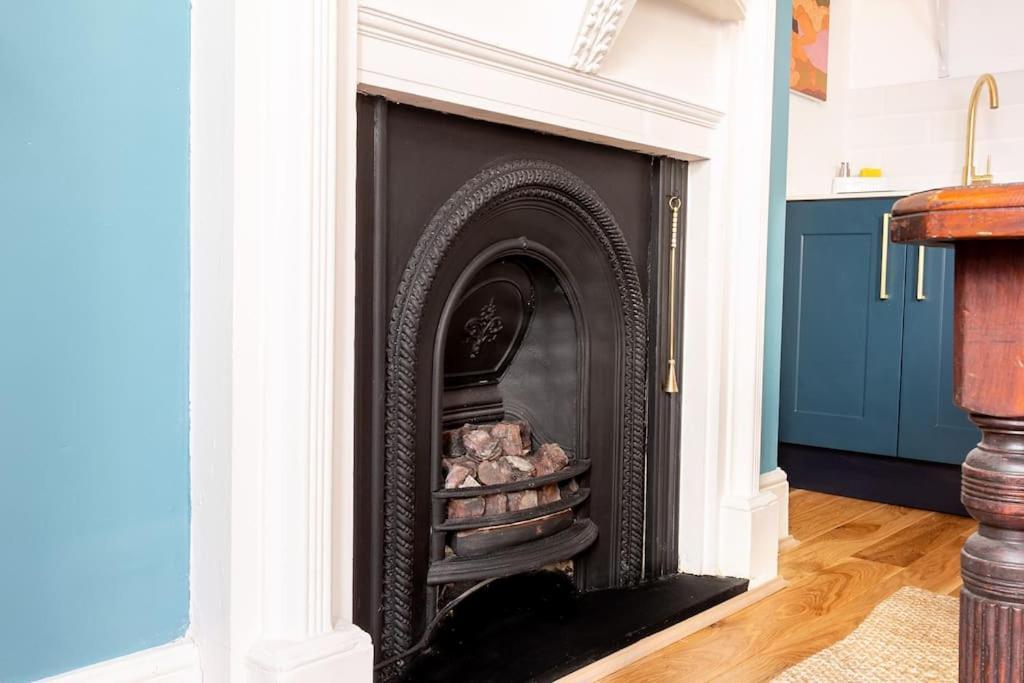 Regency Grade II Listed Townhouse By Centre And Beach Brighton Exterior photo